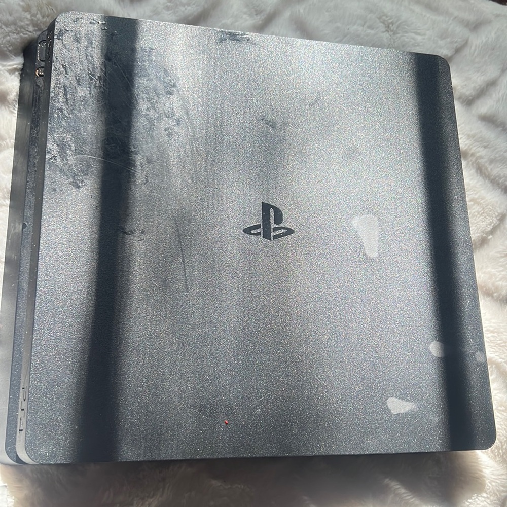 PS4